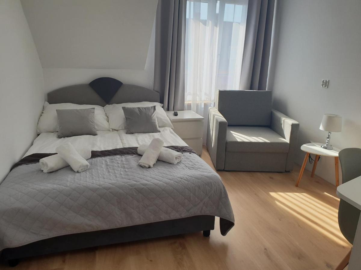 Villa Leba Pokoje & Apartamenty Buitenkant foto