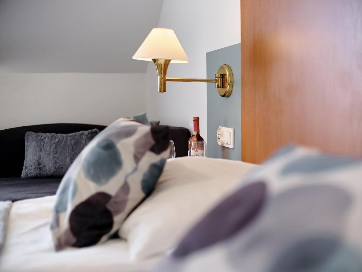 Villa Leba Pokoje & Apartamenty Buitenkant foto