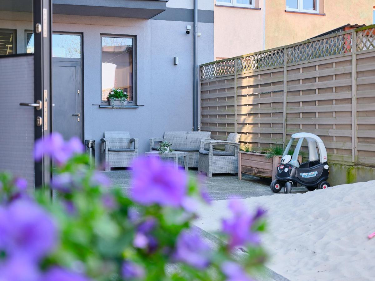 Villa Leba Pokoje & Apartamenty Buitenkant foto