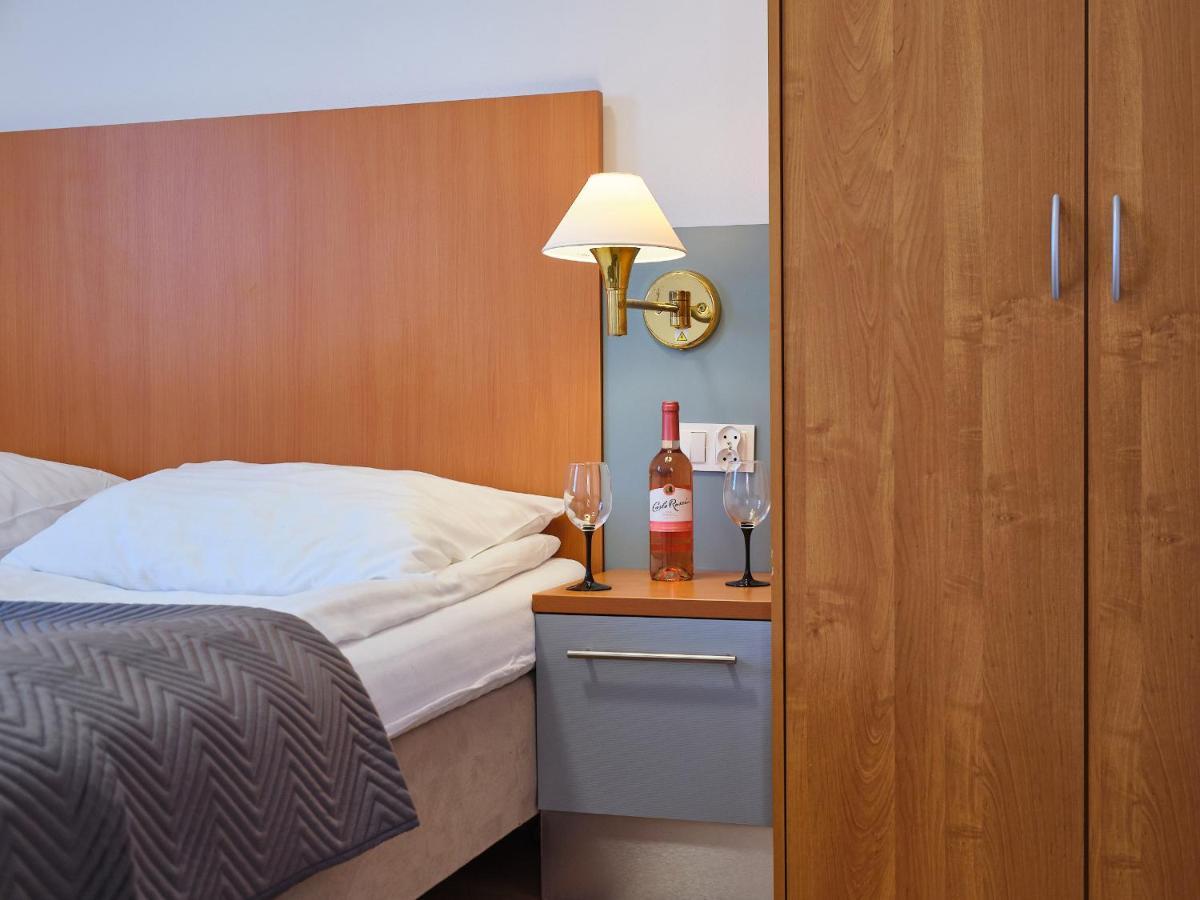 Villa Leba Pokoje & Apartamenty Buitenkant foto