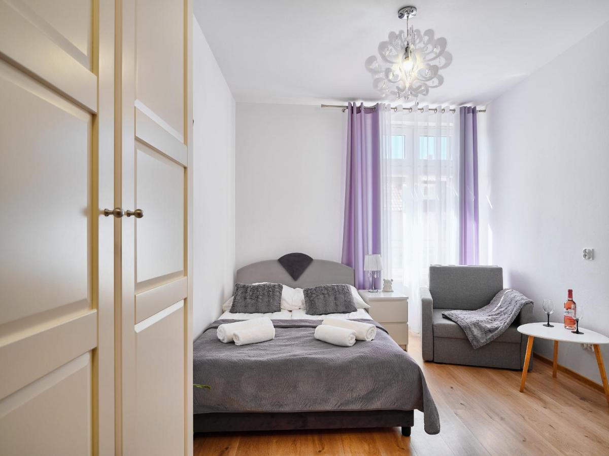 Villa Leba Pokoje & Apartamenty Buitenkant foto