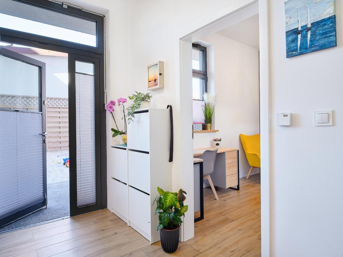 Villa Leba Pokoje & Apartamenty Buitenkant foto