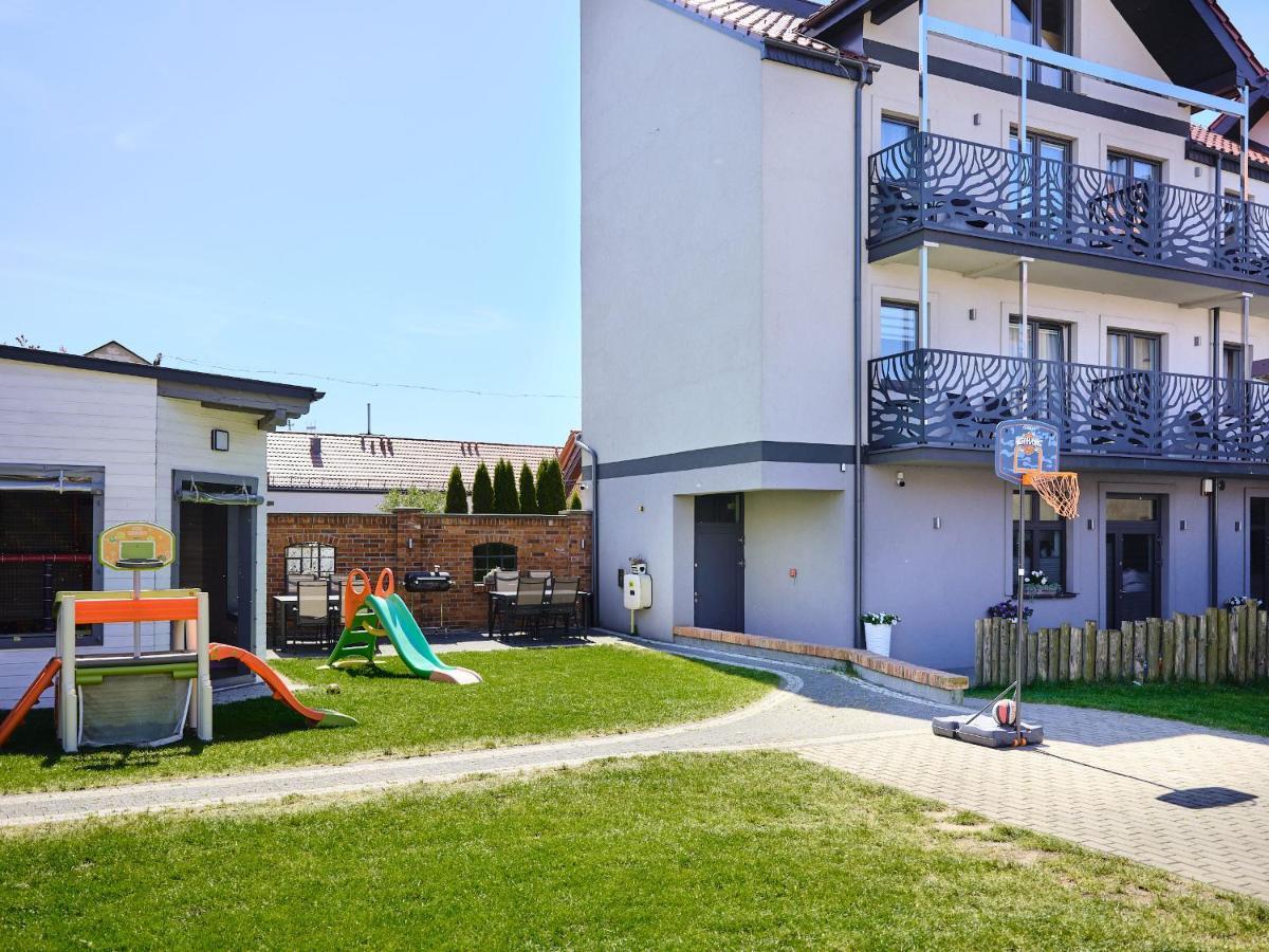 Villa Leba Pokoje & Apartamenty Buitenkant foto